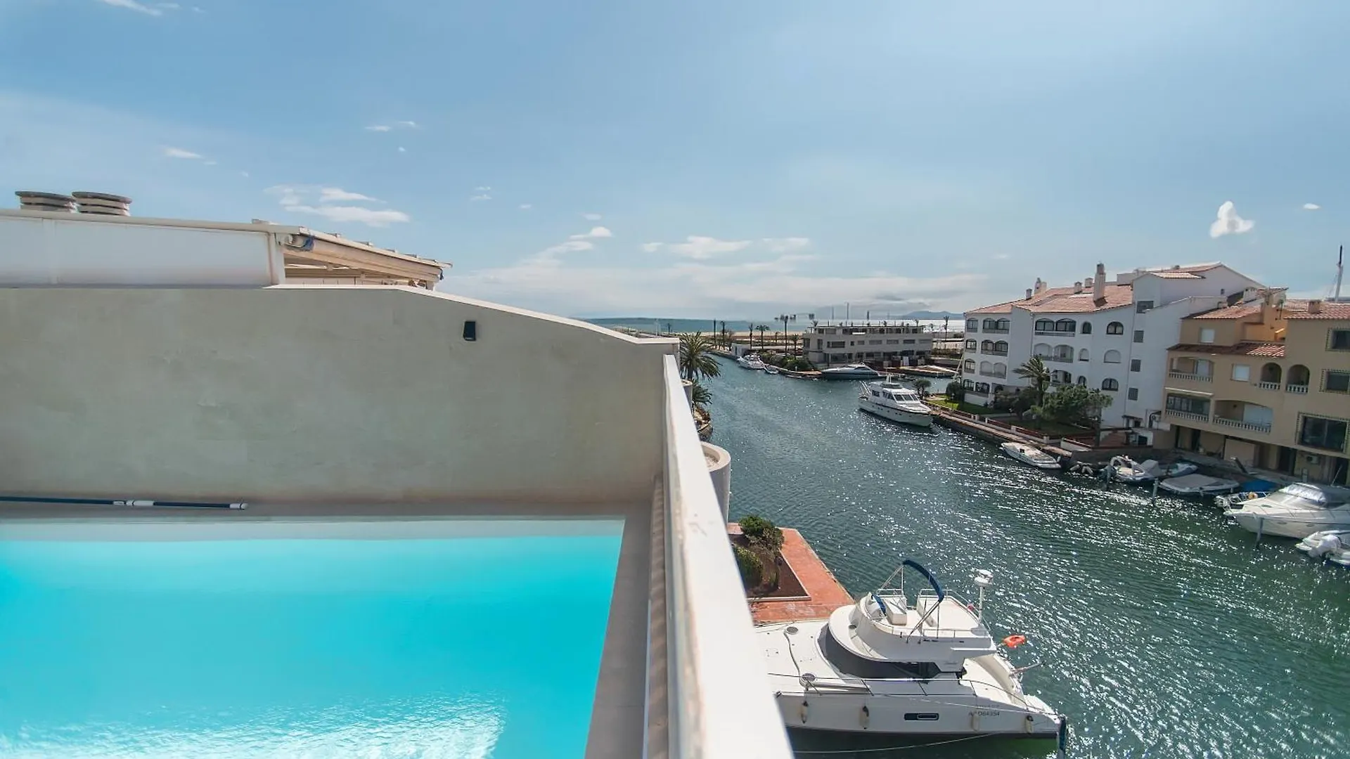 Welcs Apartamento 123 Emp Con Piscina Y Con Vistas Empuriabrava Apartament